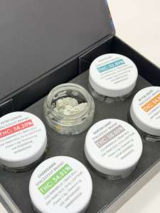 S.O Diamond Infused Flower Bundle Box NOW BACK!  SALE